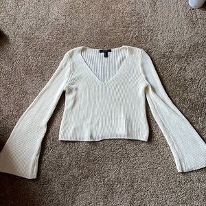 Forever 21 bell sleeved sweater